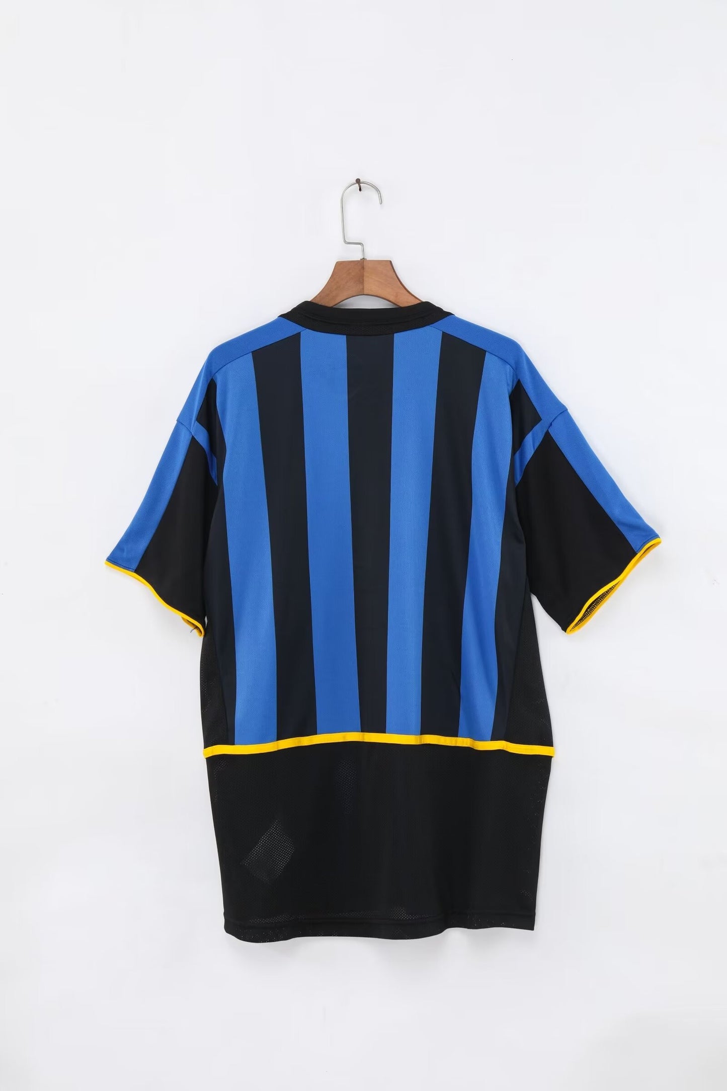 Retro 02/03 Inter Milan Home Kit