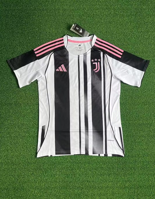 Juventus 25/26 Home Kit