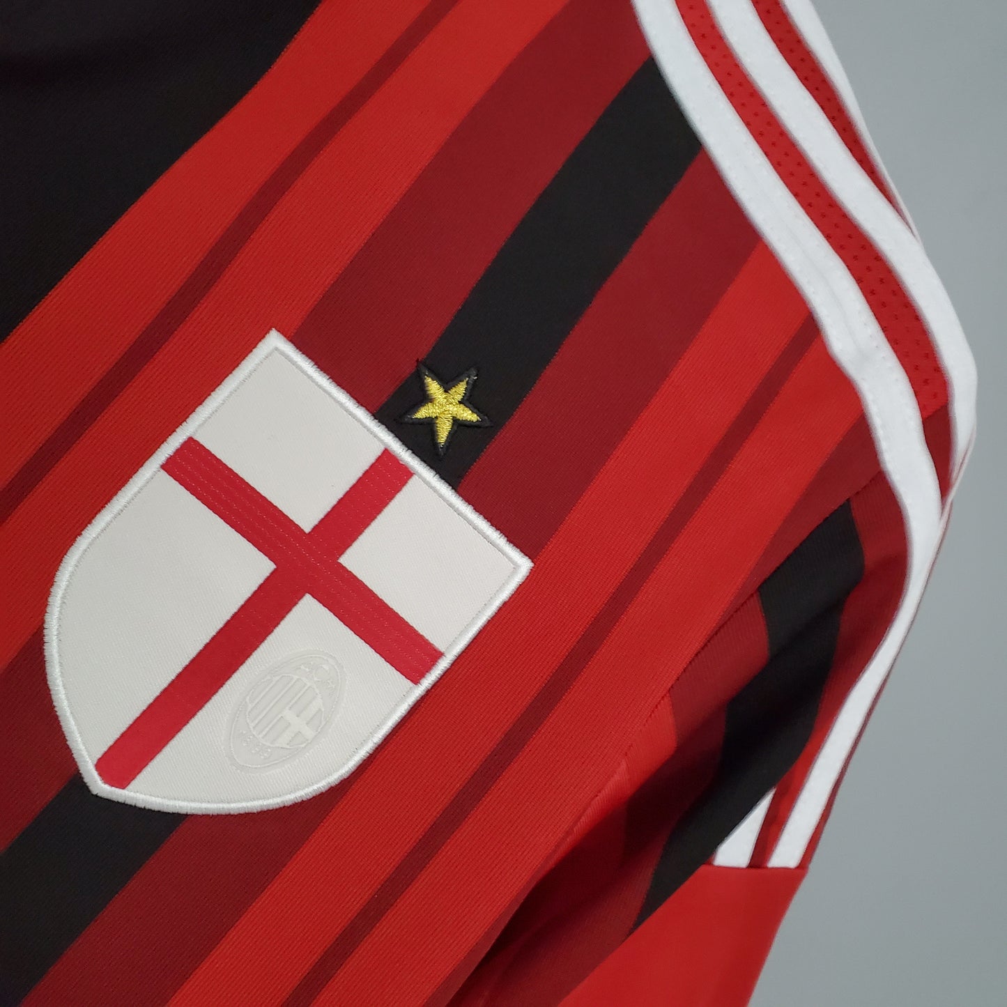 Retro 2014-15 Home Kit