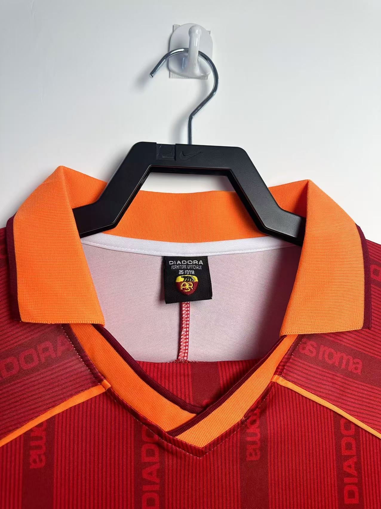 Retro Roma 1999/00 Home Kit