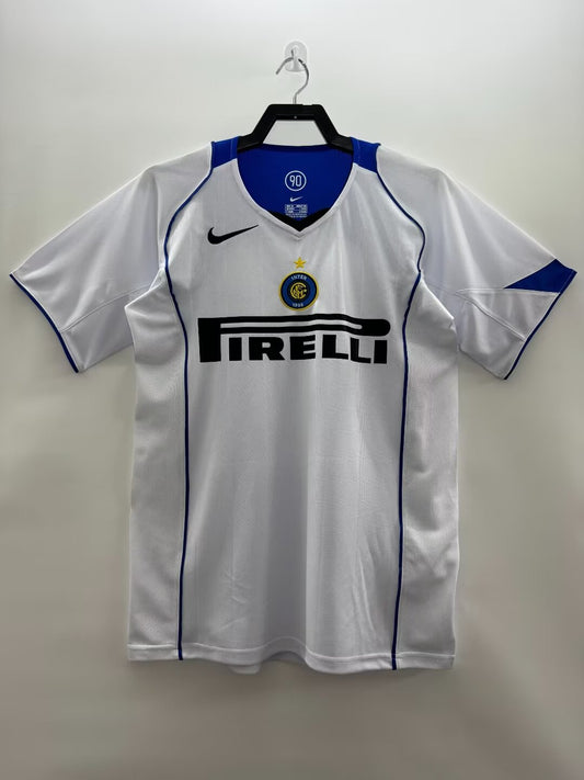Retro 2004/05 Inter Milan Away Kit