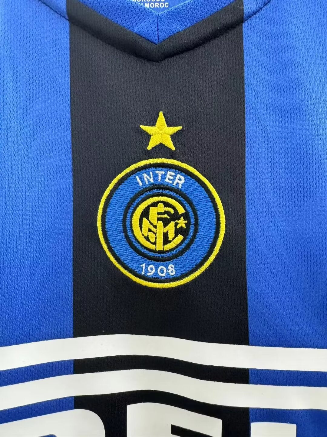 Retro 2004/05 Inter Milan Home Kit