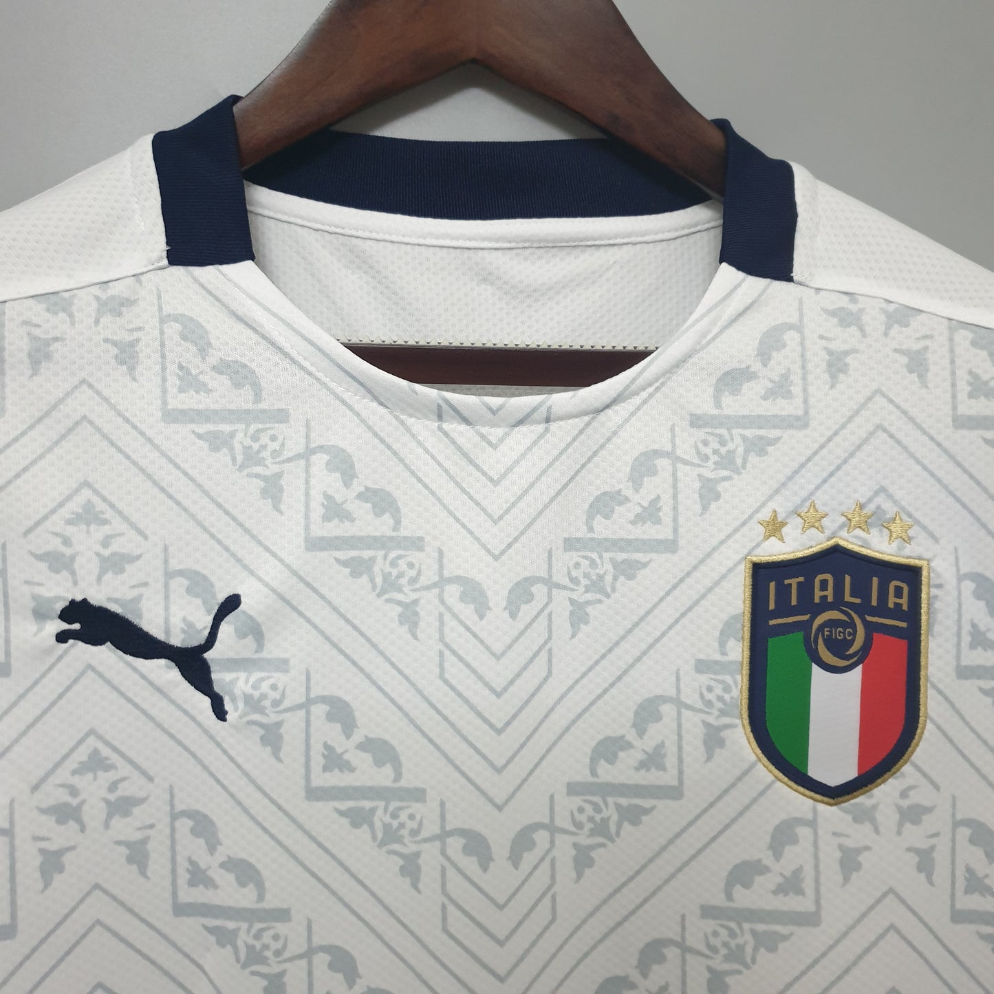 Retro Italy 2020 Away Kit