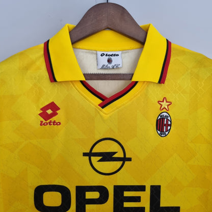 Retro AC Milan 1995-96 Third Kit